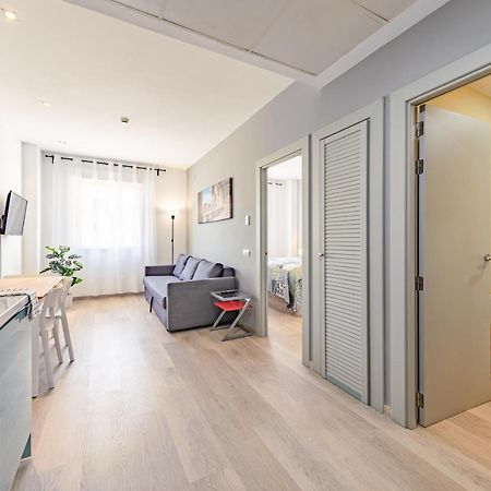Apartment With Free Parking And Pool Bormujos Eksteriør billede